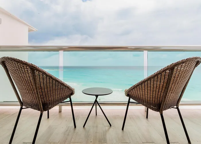 The Oceanfront By Casa Paraiso